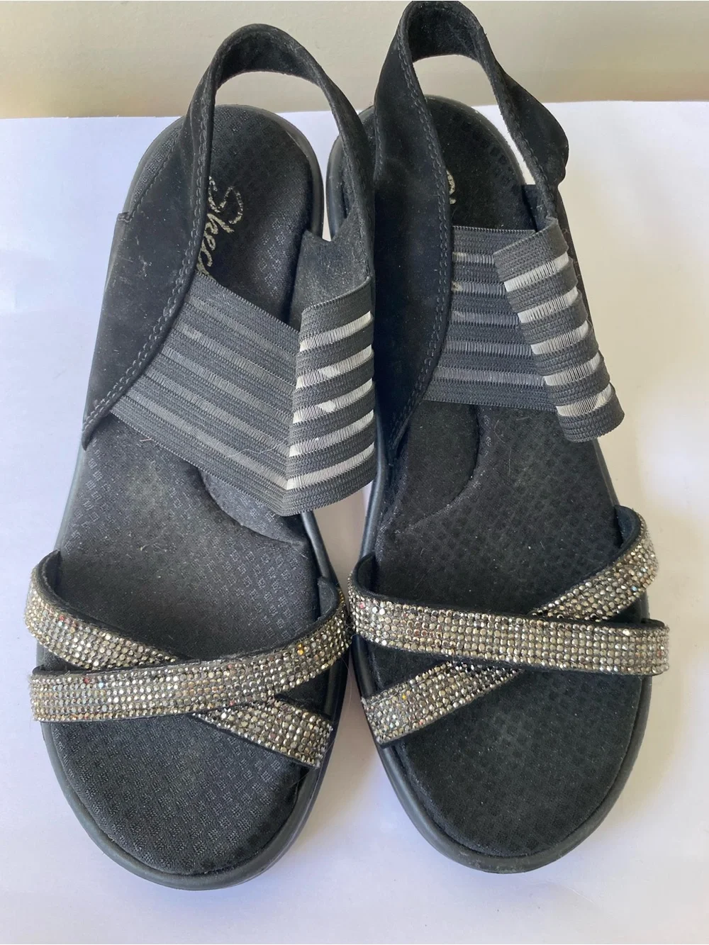 Skechers Rumblers Black Rhinestone Wedge Sandals Striped Elastic Size 7W Y2K